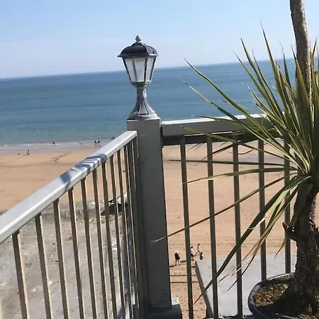Caldey View Apartment Tenby Exterior photo